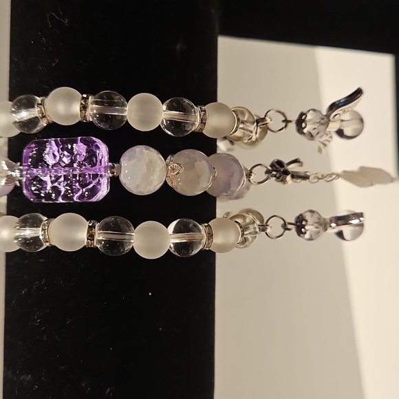 3 Lavender Tone, White & Clear Beads w/ Silvertone Accents Stretch Bracelets. - Picture 1 of 14